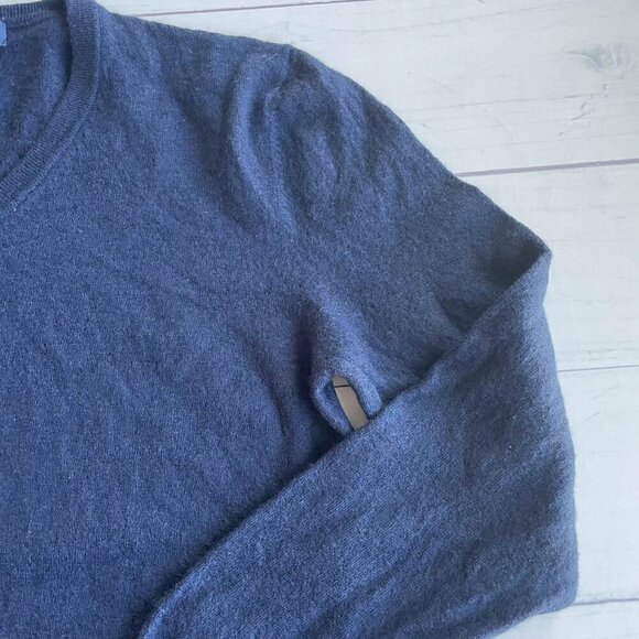 Brooks Brothers Men's 100% Saxxon Wool V-Neck Sweater, Navy Blue - Size Large - Picture 6 of 12